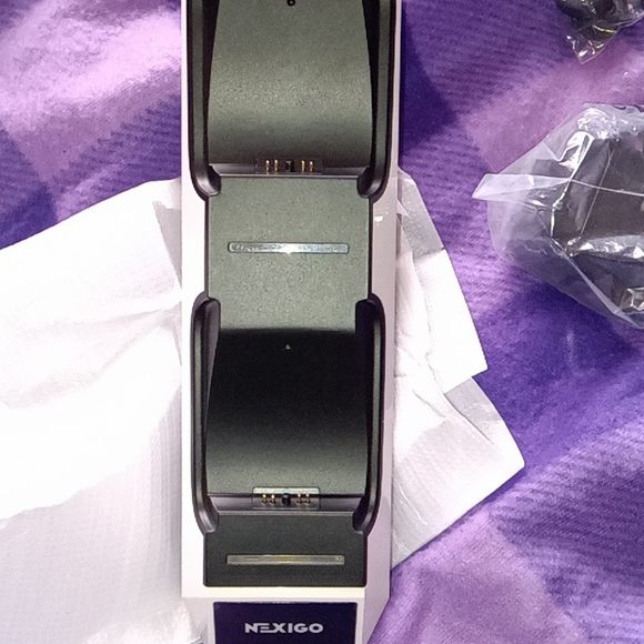 Brand New PS5 Controller Charging Station - Picture 3 of 3